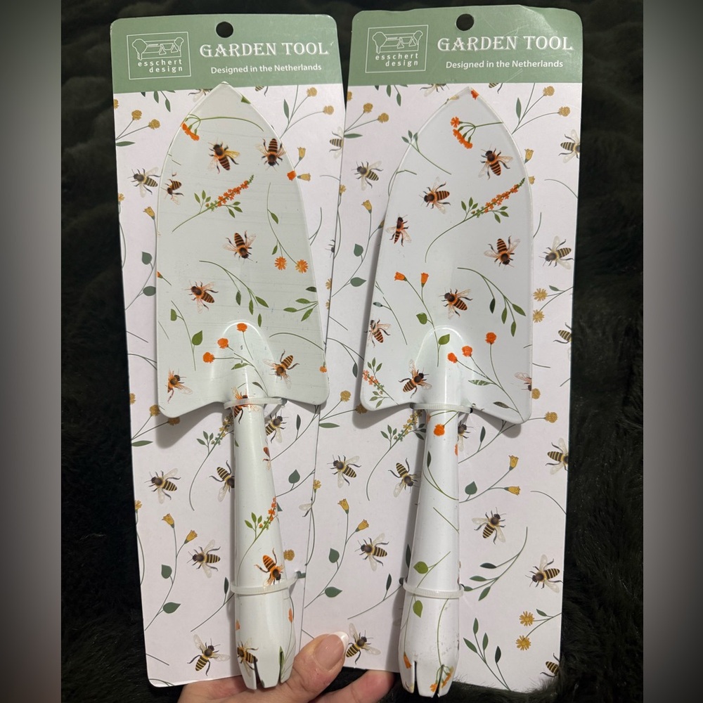 Floral and Bee Garden Trowel Set - NEW